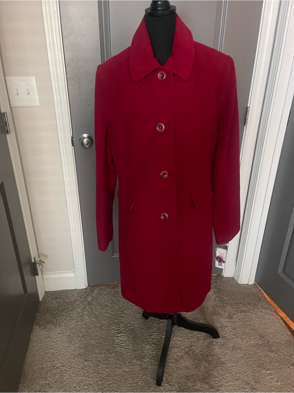 Larry Levine Classic Women's Red Single-Breasted Wool Coat, Size Large, NWT